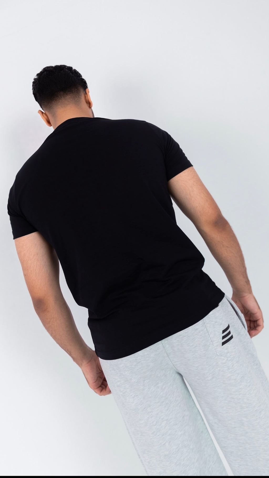 Basic T-Shirt